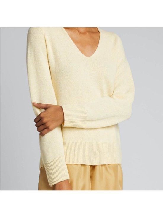 Vince Sweaters - Vince Cashmere Sweater Butter Yellow (Flaws)